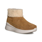 UGG Montrose Sneaker Chestnut - Women's