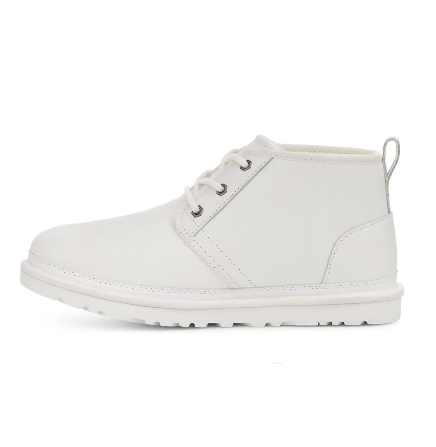 Men's Neumel Leather Chukka Boot In White Leather