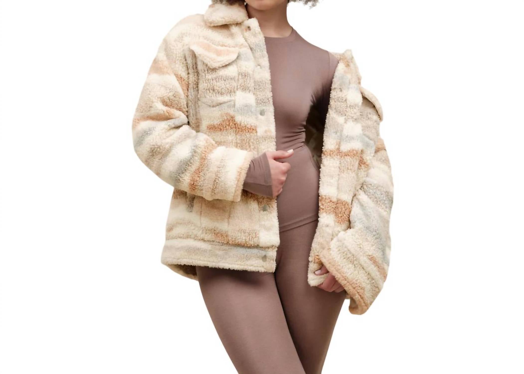 Frankie Uggfluff Jacket In Topa Wave Multi