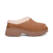 UGG New Heights Cozy Clog Chestnut Shoes - Women's