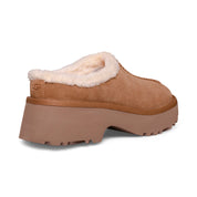 UGG New Heights Cozy Clog Chestnut Shoes - Women's