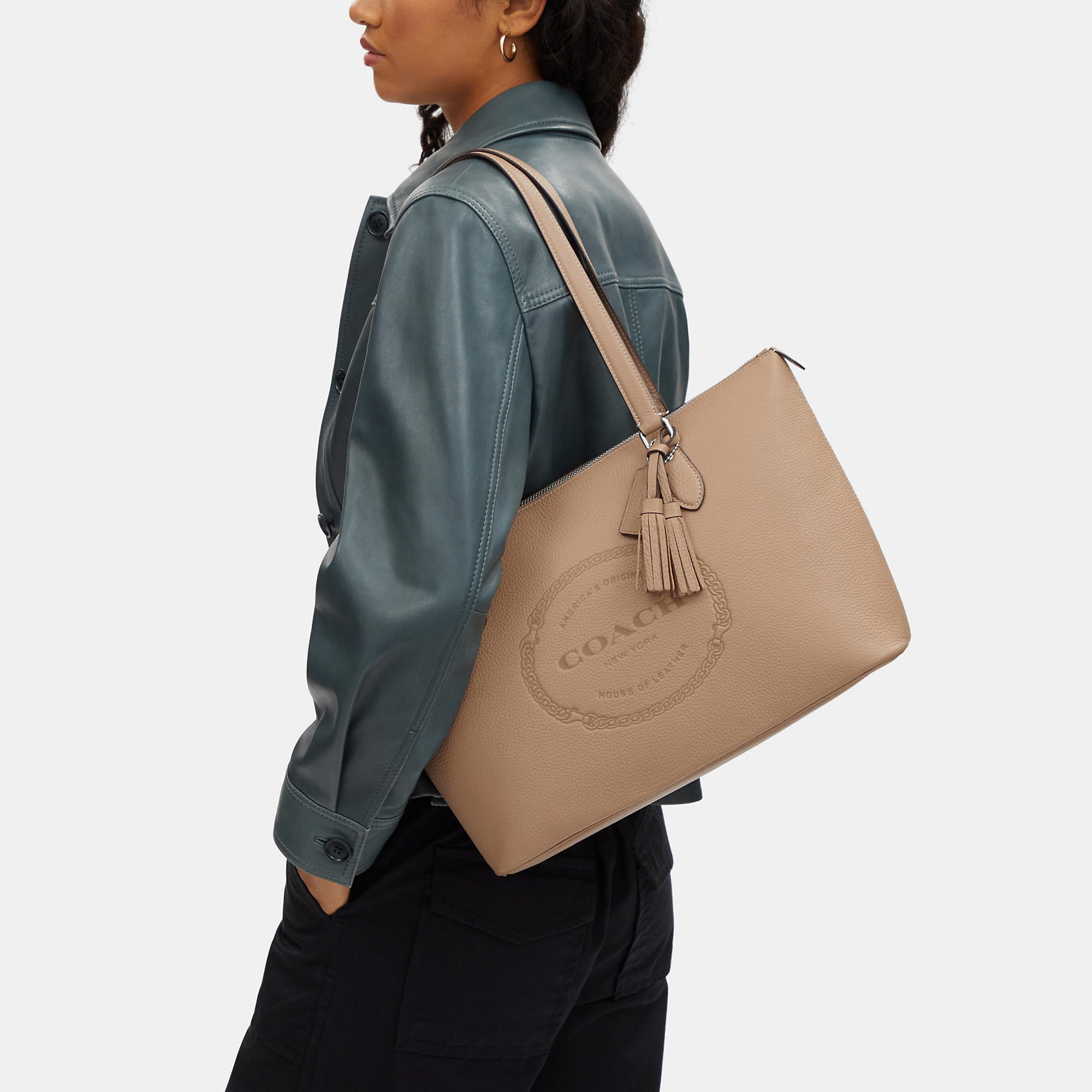 Coach Outlet Gallery Tote With Coach Heritage