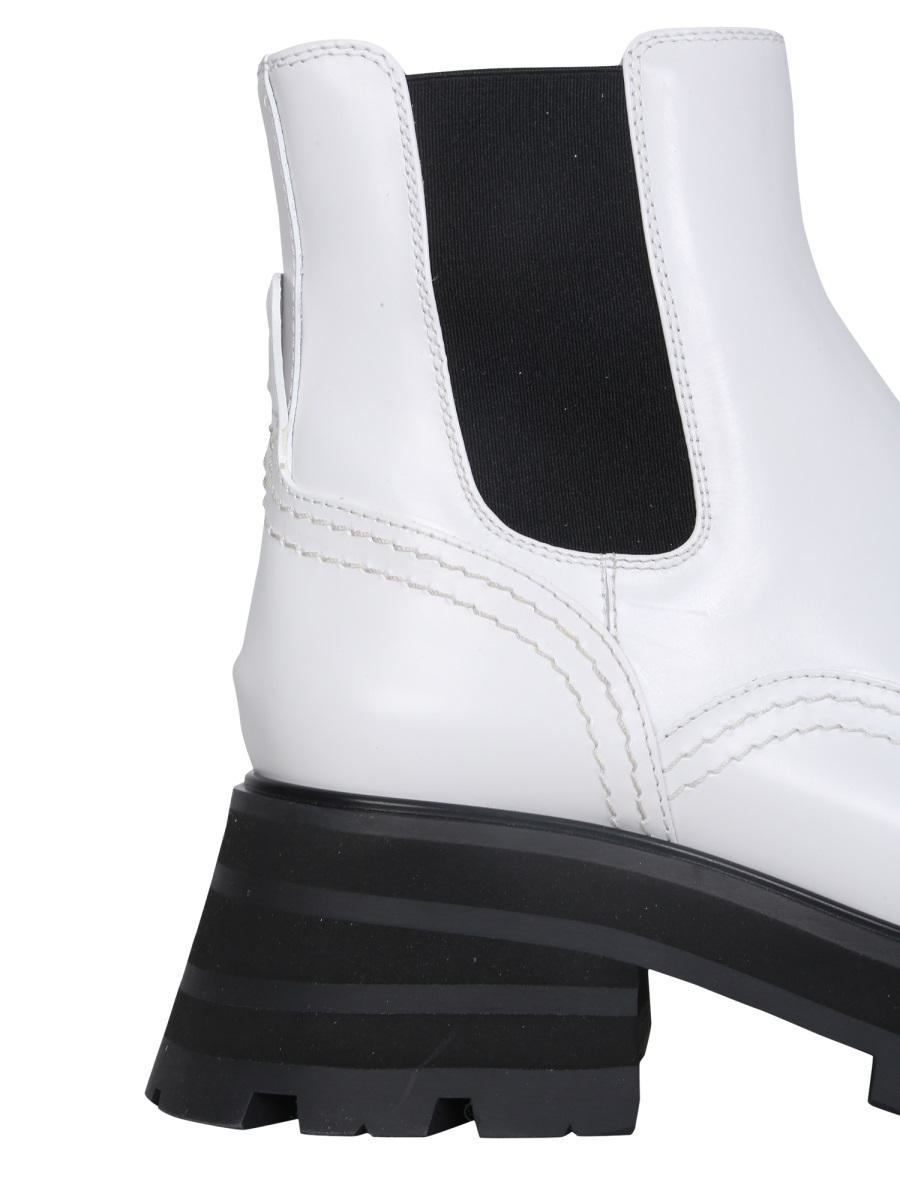 Alexander McQueen Wander Chelsea Boots