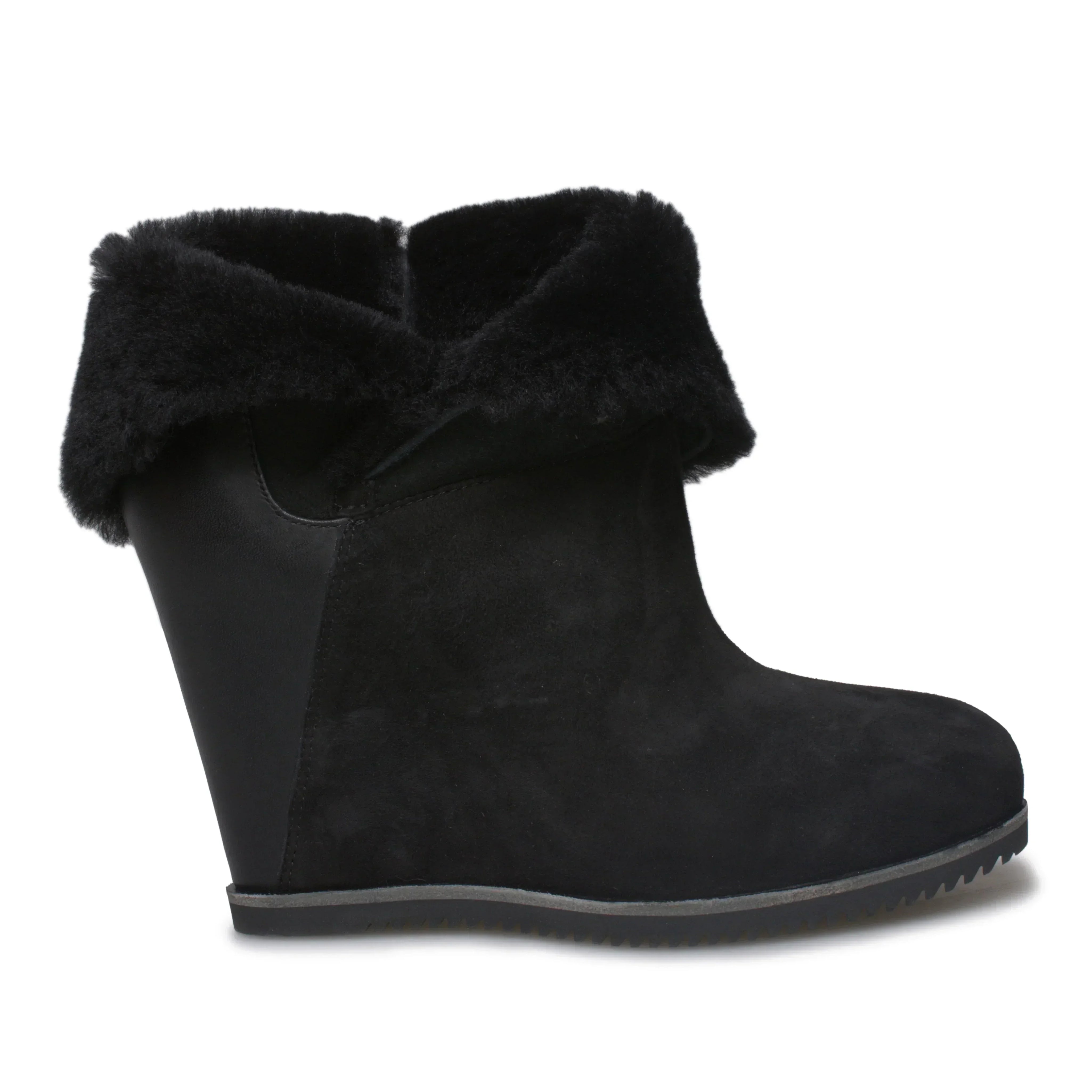 UGG Classic Mondri Cuff Black Boots - Women's