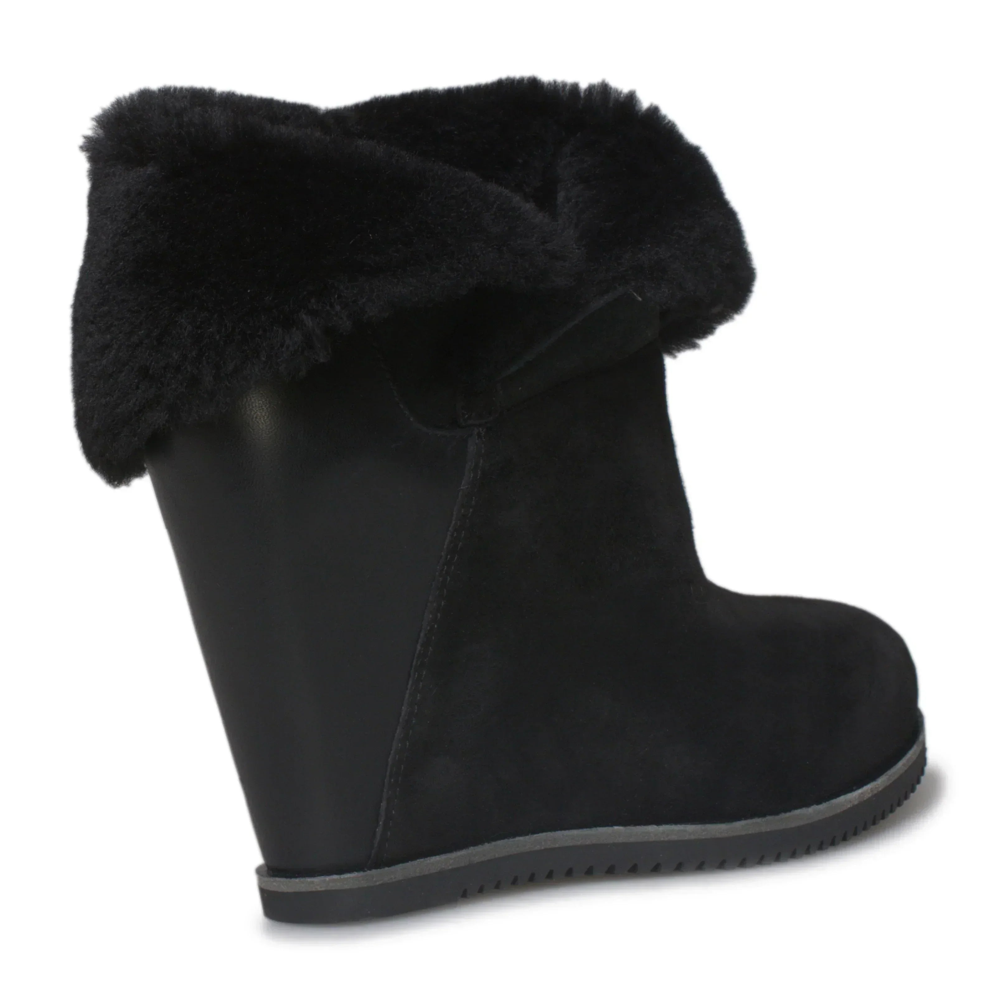 UGG Classic Mondri Cuff Black Boots - Women's