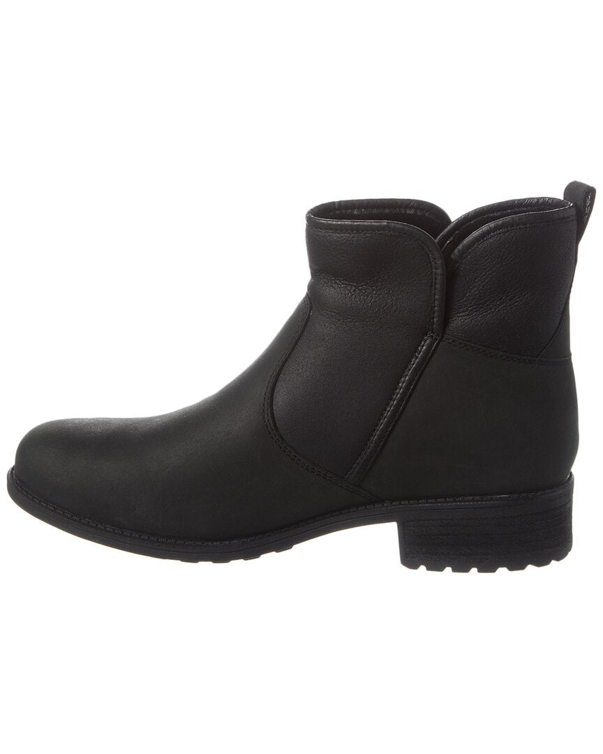 UGG Lavelle Leather Boot