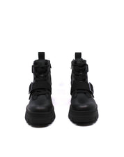 Ashton Lace Up Boots In Black