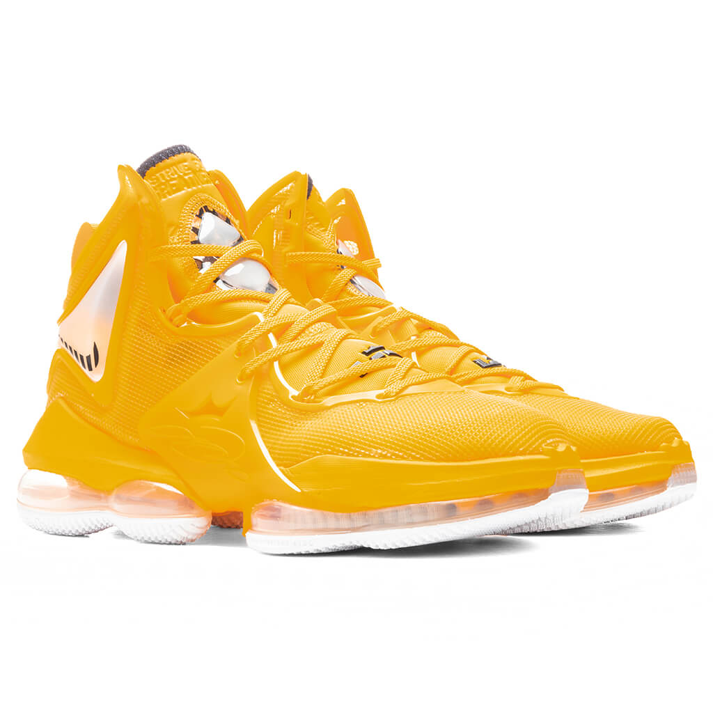 20220620-Nike-LeBron-19-UNIVERSITY-GOLD-BLACK-CZ0203-700---06-20-22---Feature-JORDAN-2.jpg