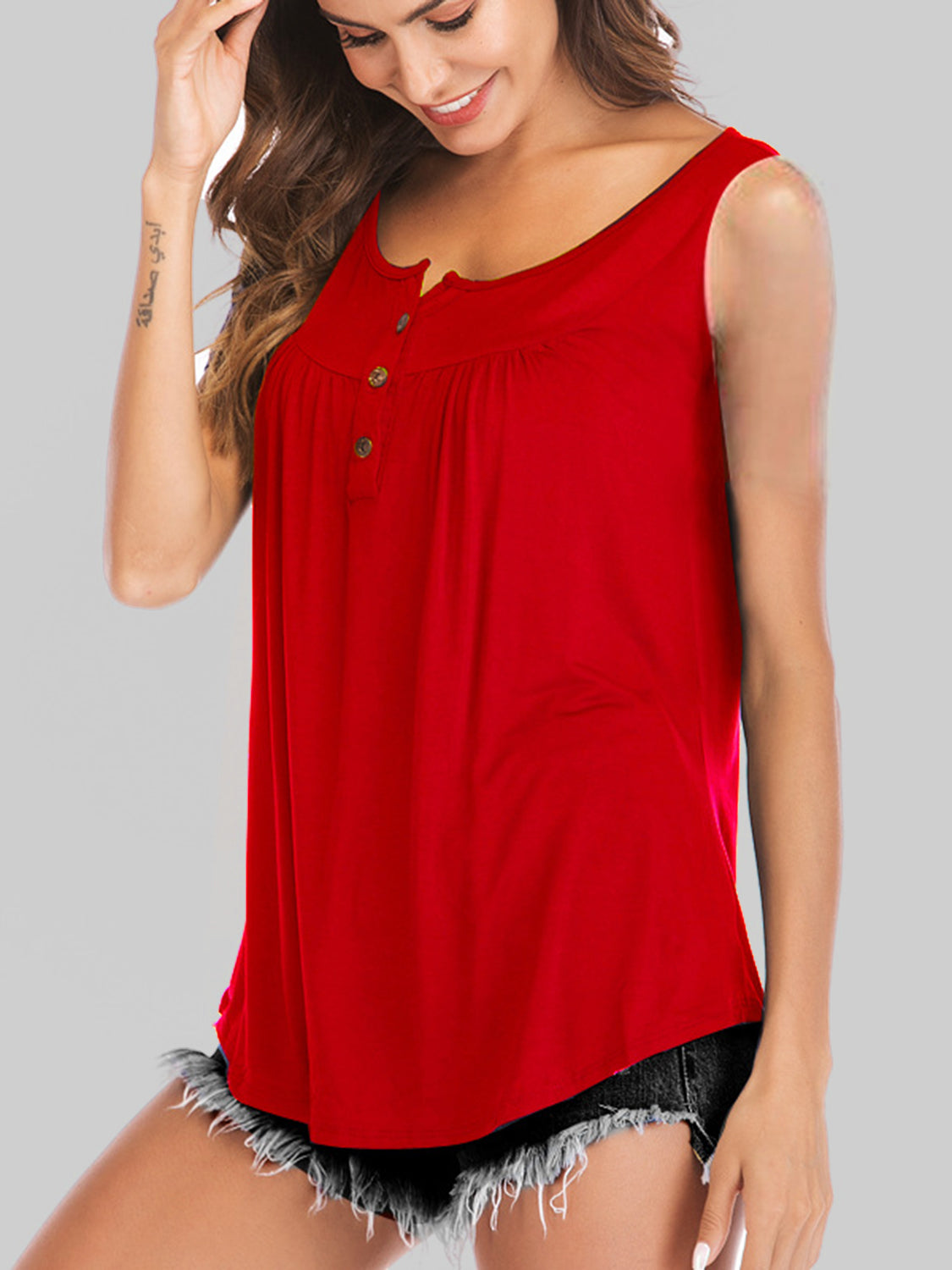 Curved Hem Ruched Notched Tank