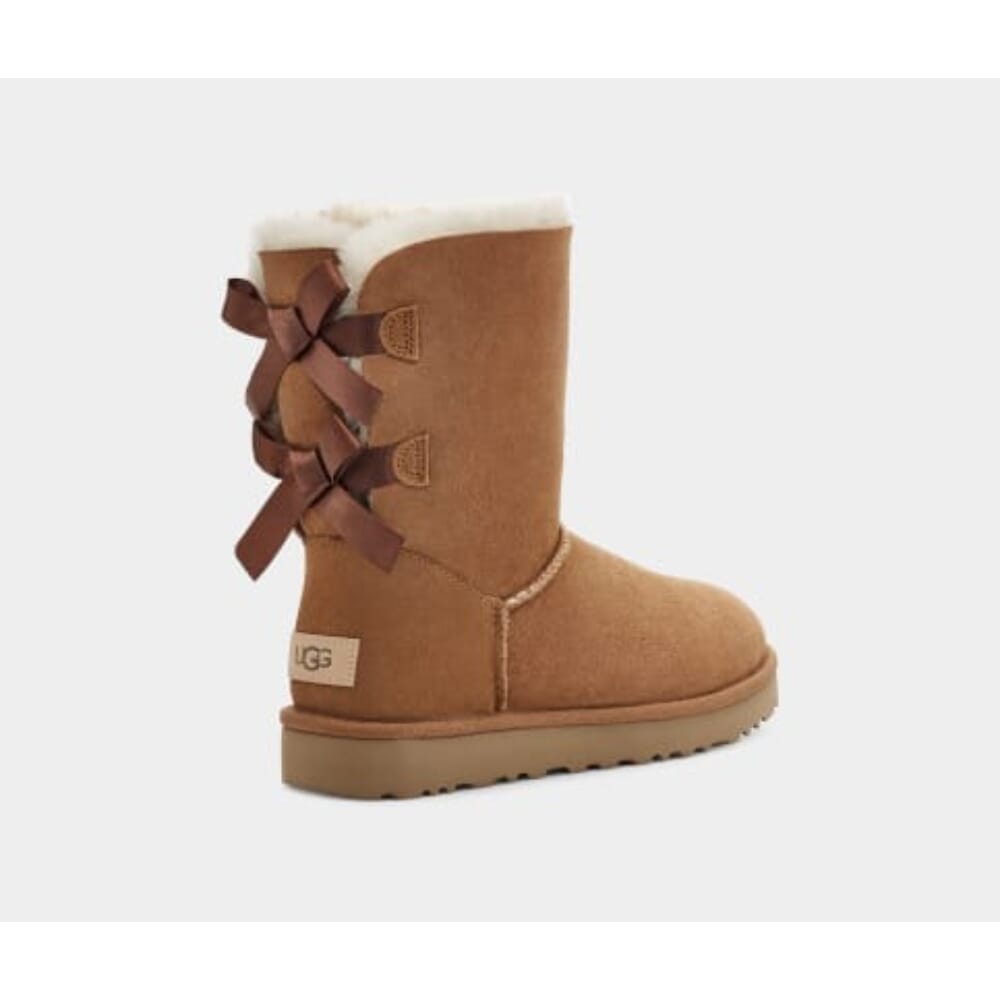 UGG Bailey Bow II Chestnut  W-1016225-CHE Women's