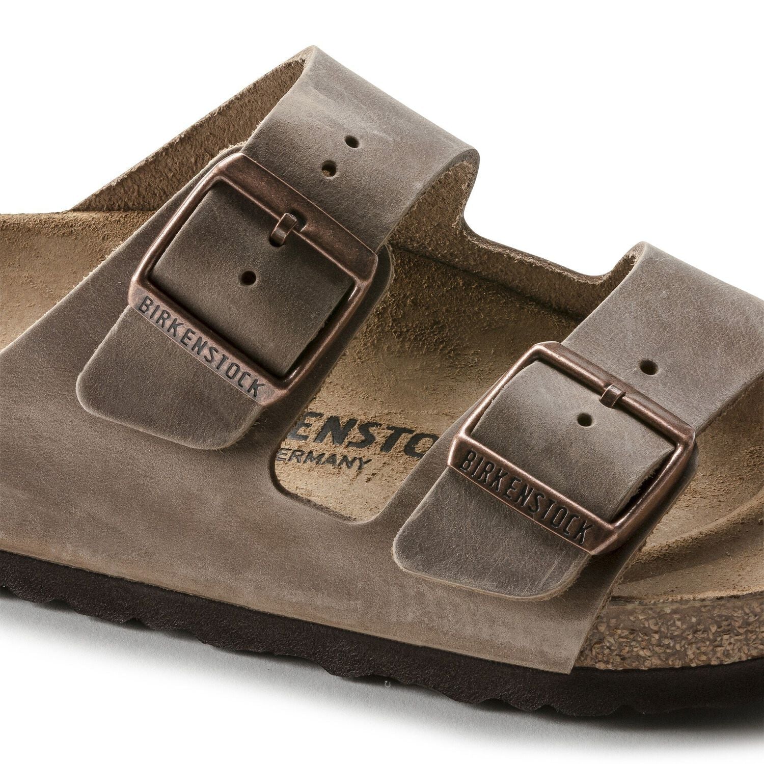 Birkenstock Arizona Oiled Leather in Tobacco Brown