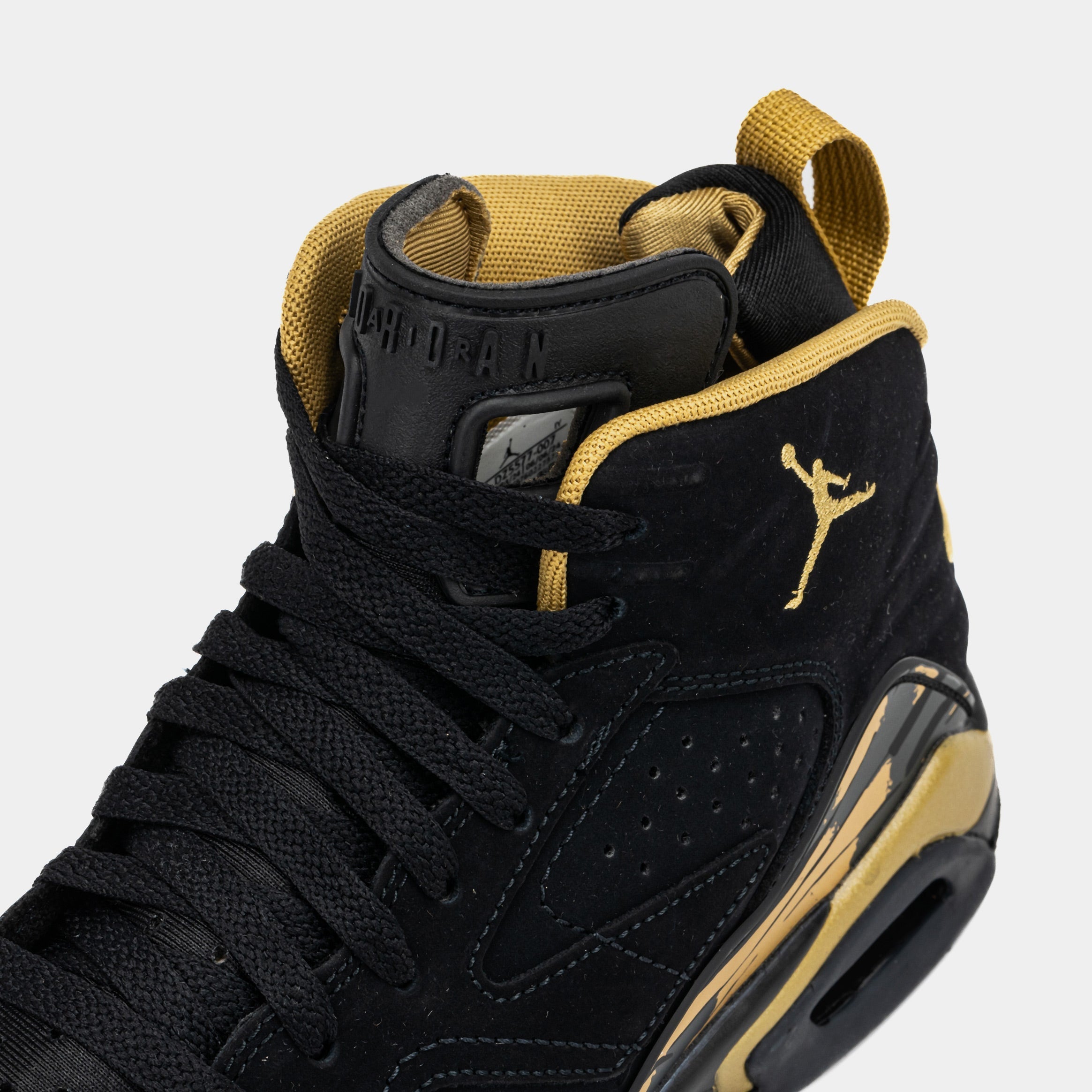 Jumpman MVP Grade School Basketball Shoes (Black/Gold)