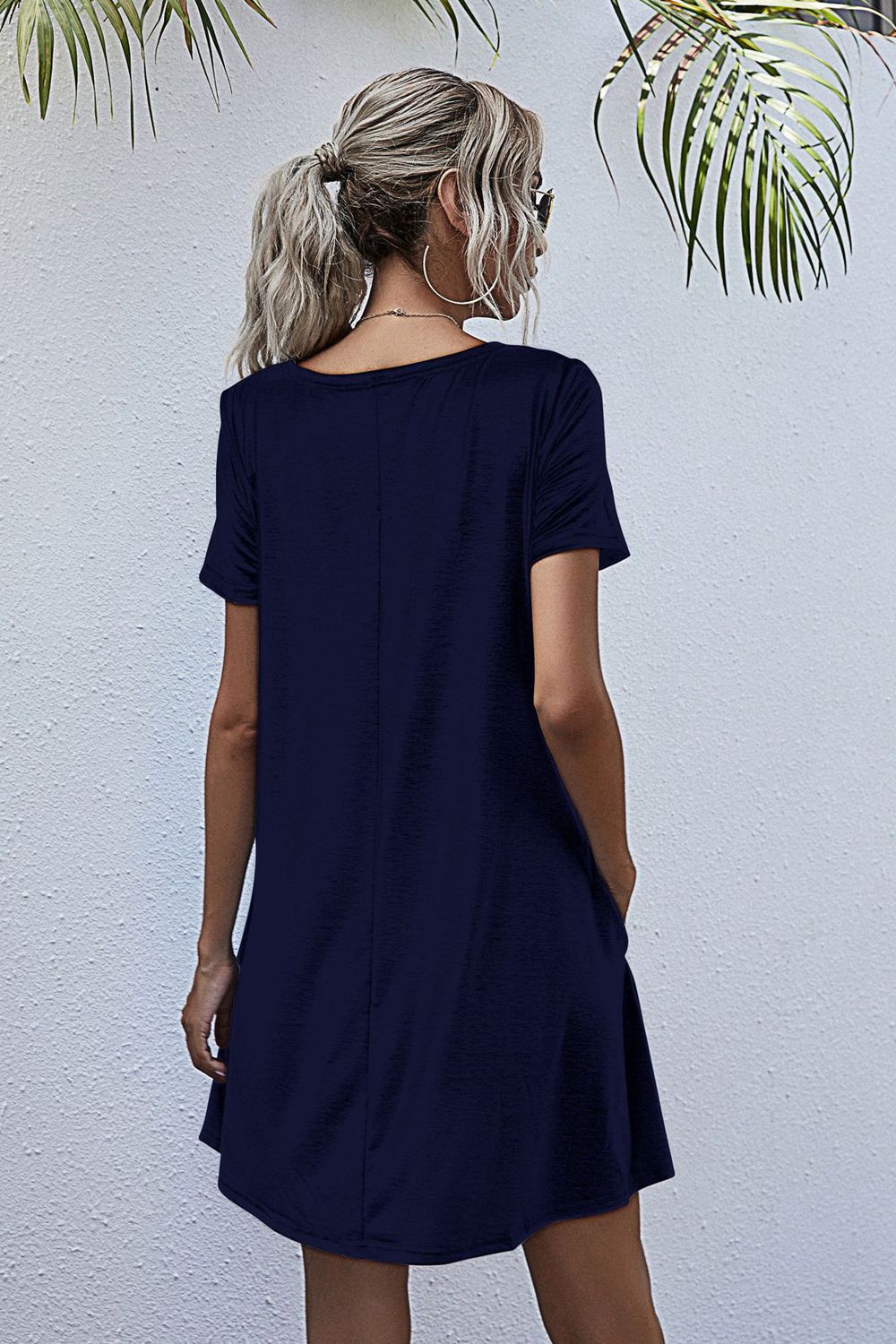 Round Neck Short Sleeve Mini Dress