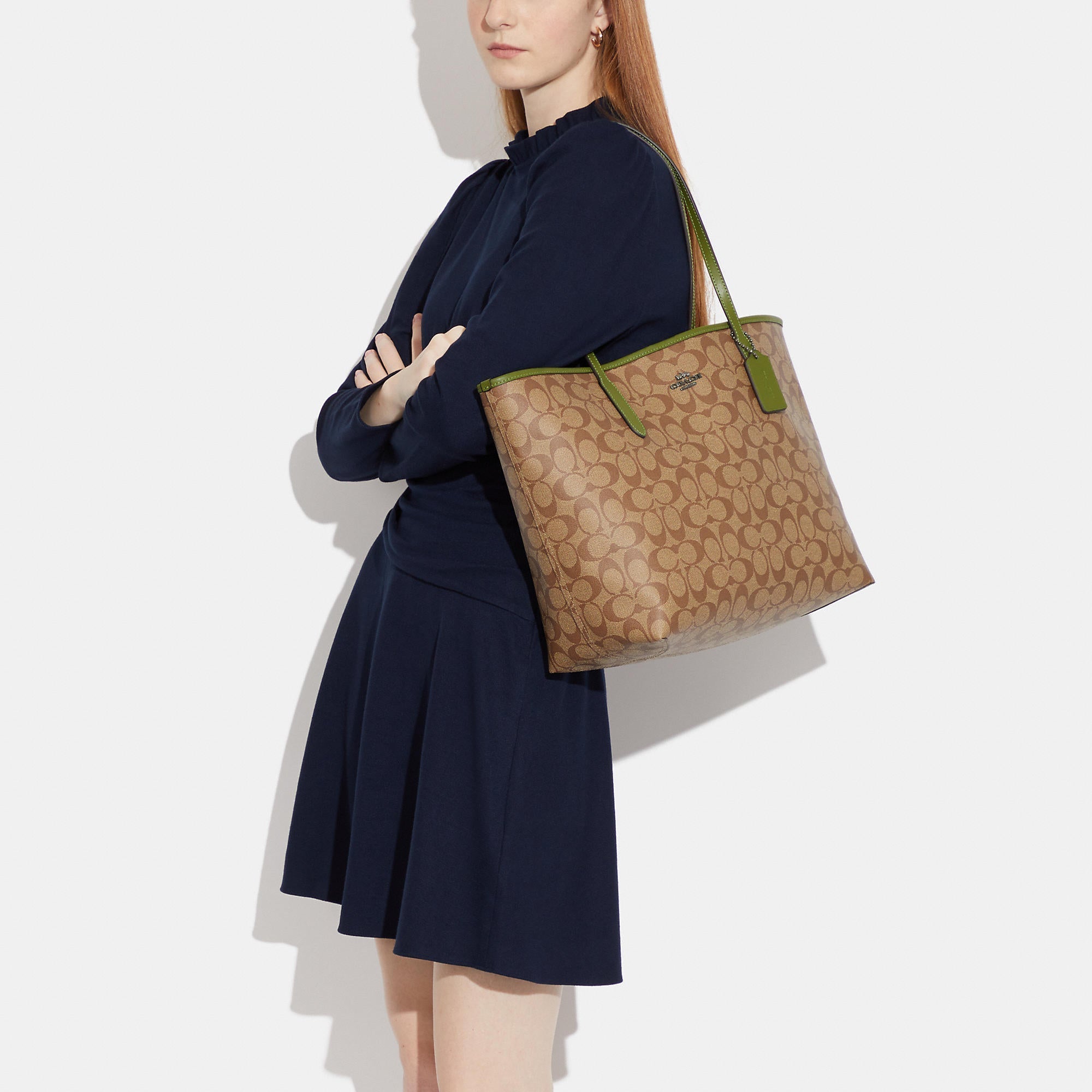 Coach Outlet City Tote In Signature Canvas