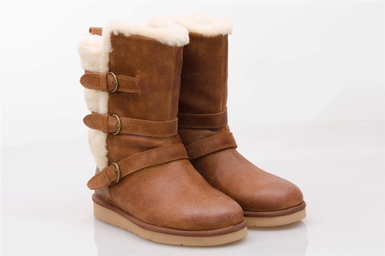 UGG BECKET BROWN BOOTS