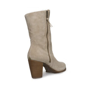 UGG Lynda Natural Boots