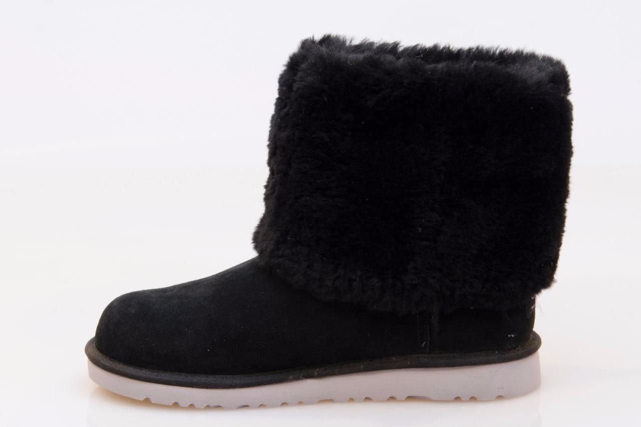 UGG ELLEE BLACK BOOTS