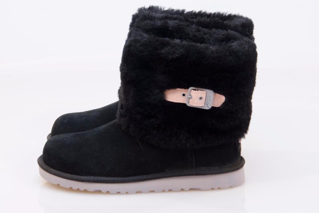 UGG ELLEE BLACK BOOTS