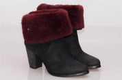 UGG LAYNA BLACK ANKLE BOOTS