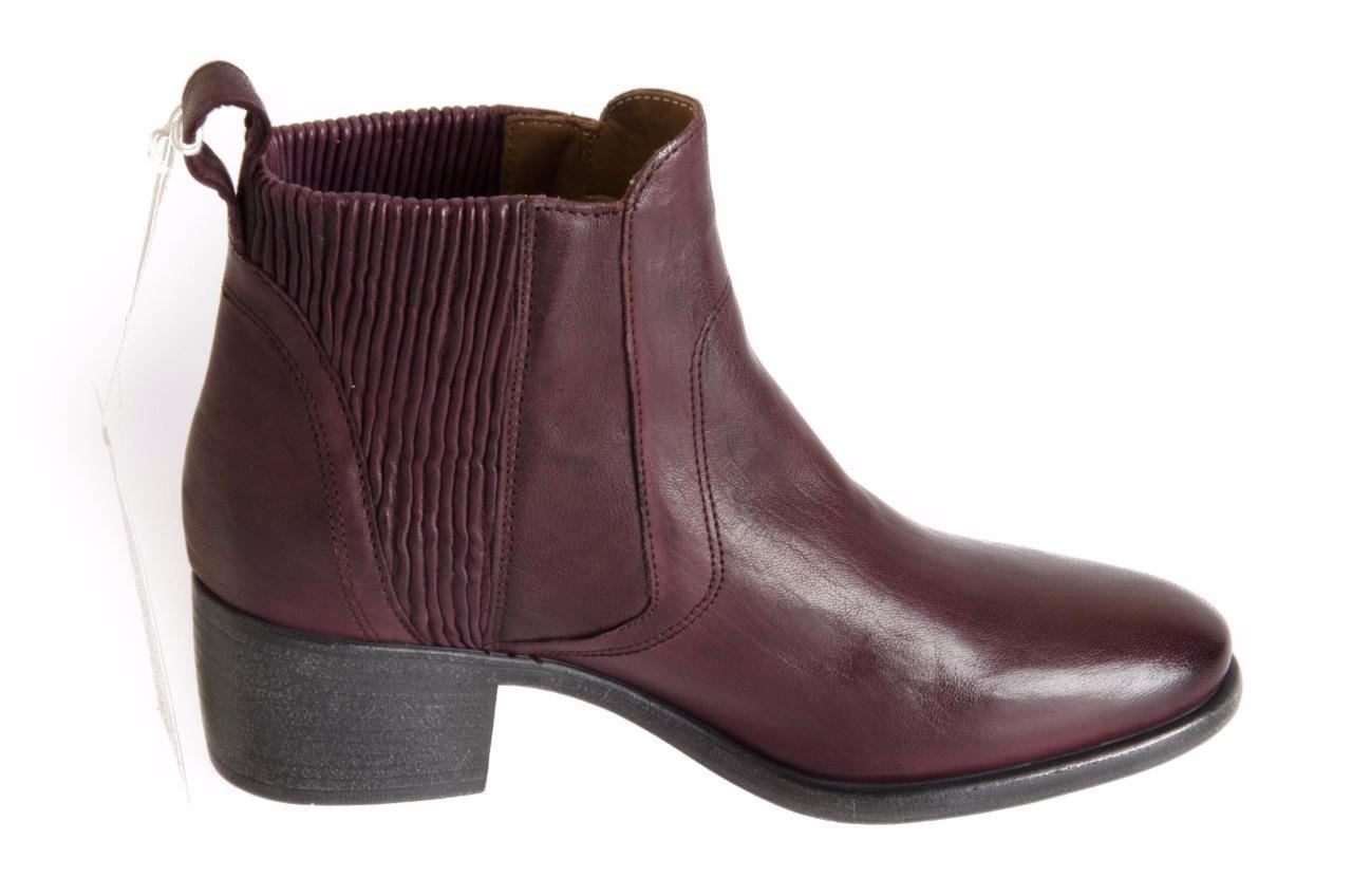 UGG Collection Felisa Wine Boots