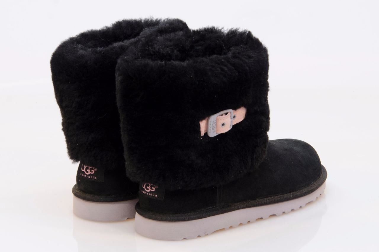 UGG ELLEE BLACK BOOTS