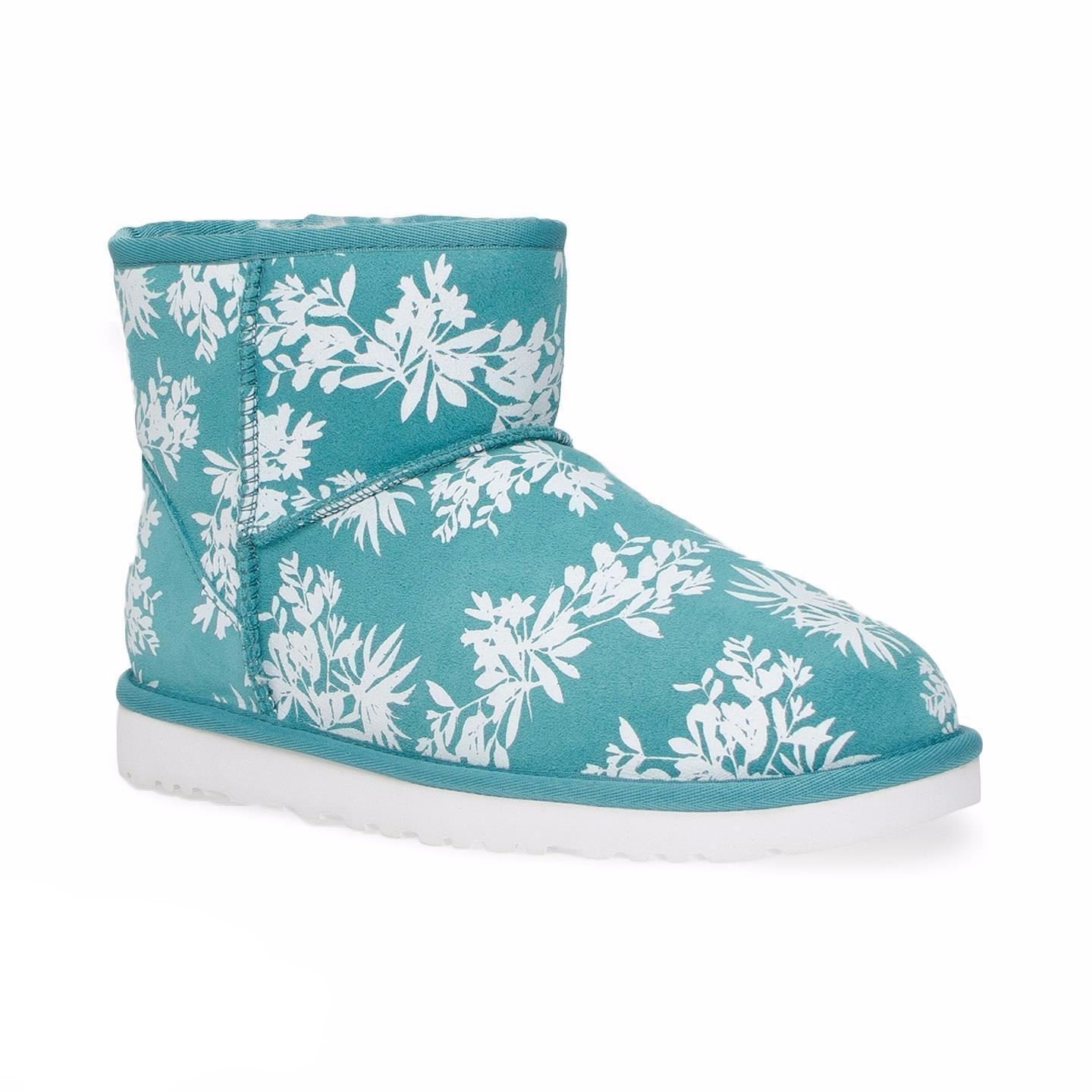 UGG Classic Mini Hawaii Boots