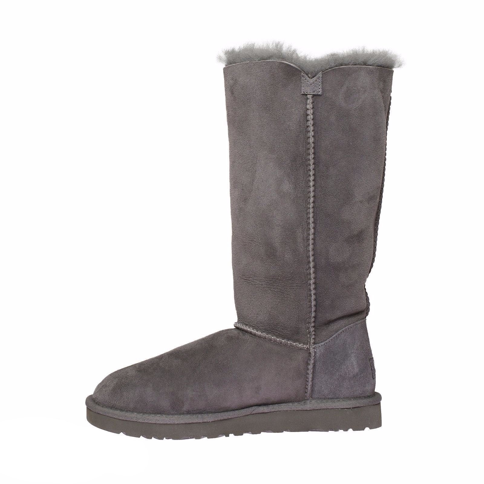 UGG Bailey button Triplet Gray Boots