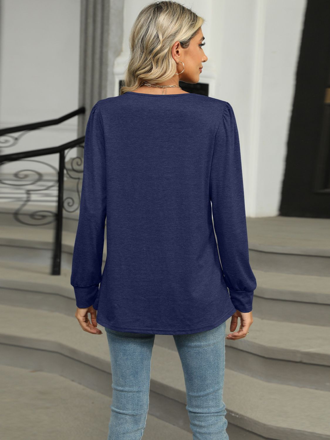 Round Neck Long Sleeve T-Shirt