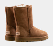 Classic II Short Womens Boots (Chestnut Brown)