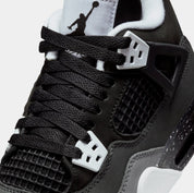 Air Jordan 4 Retro Fear Grade School Lifestyle Shoes (Black/White/Cool Grey/Pure Platinum)