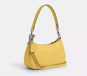 Coach Teri Shoulder Bag In Smooth Leather In Silver, Daisy