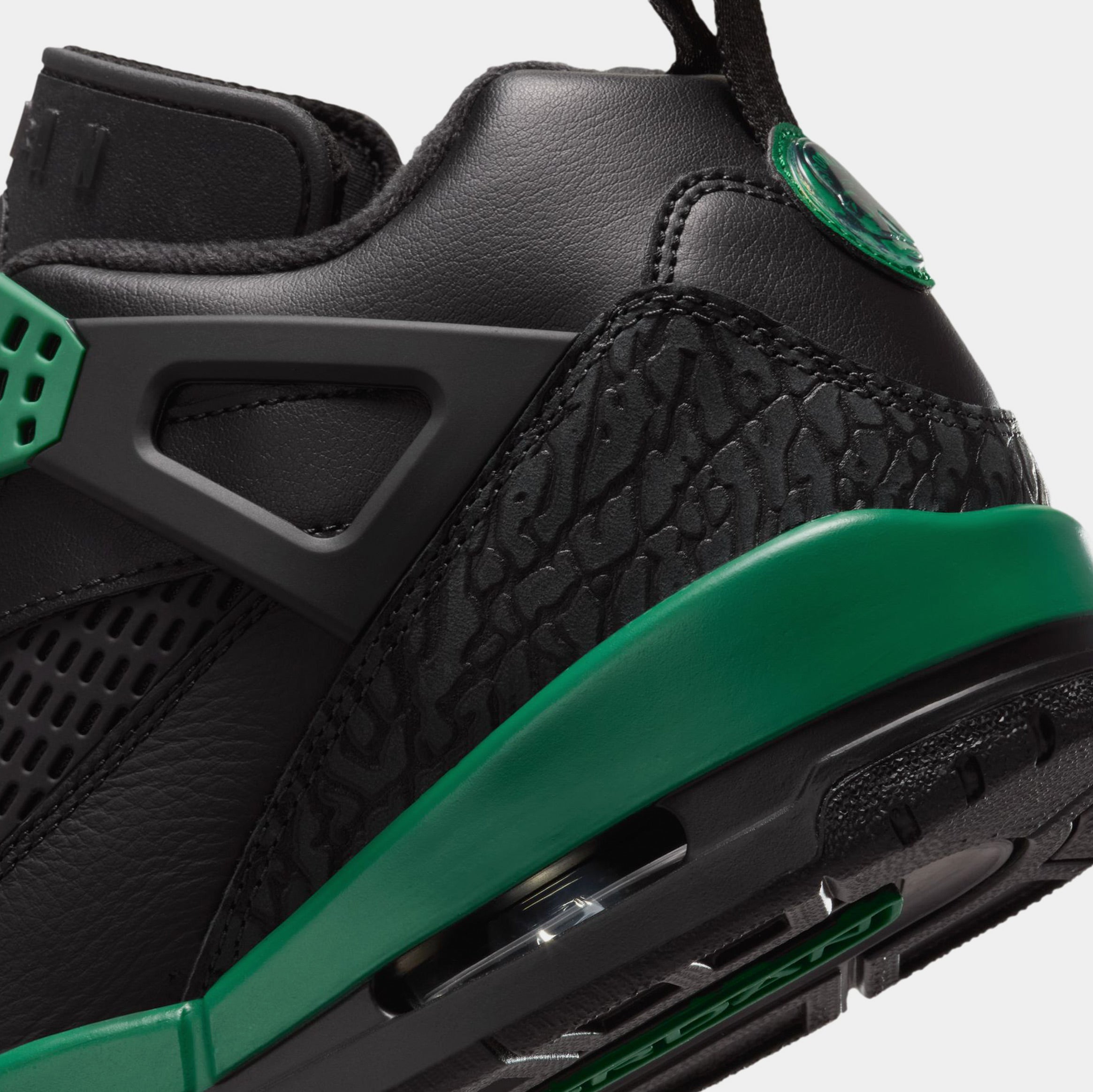 Spizike Low Mens Lifestyle Shoes (Black/Anthracite/Pine Green)