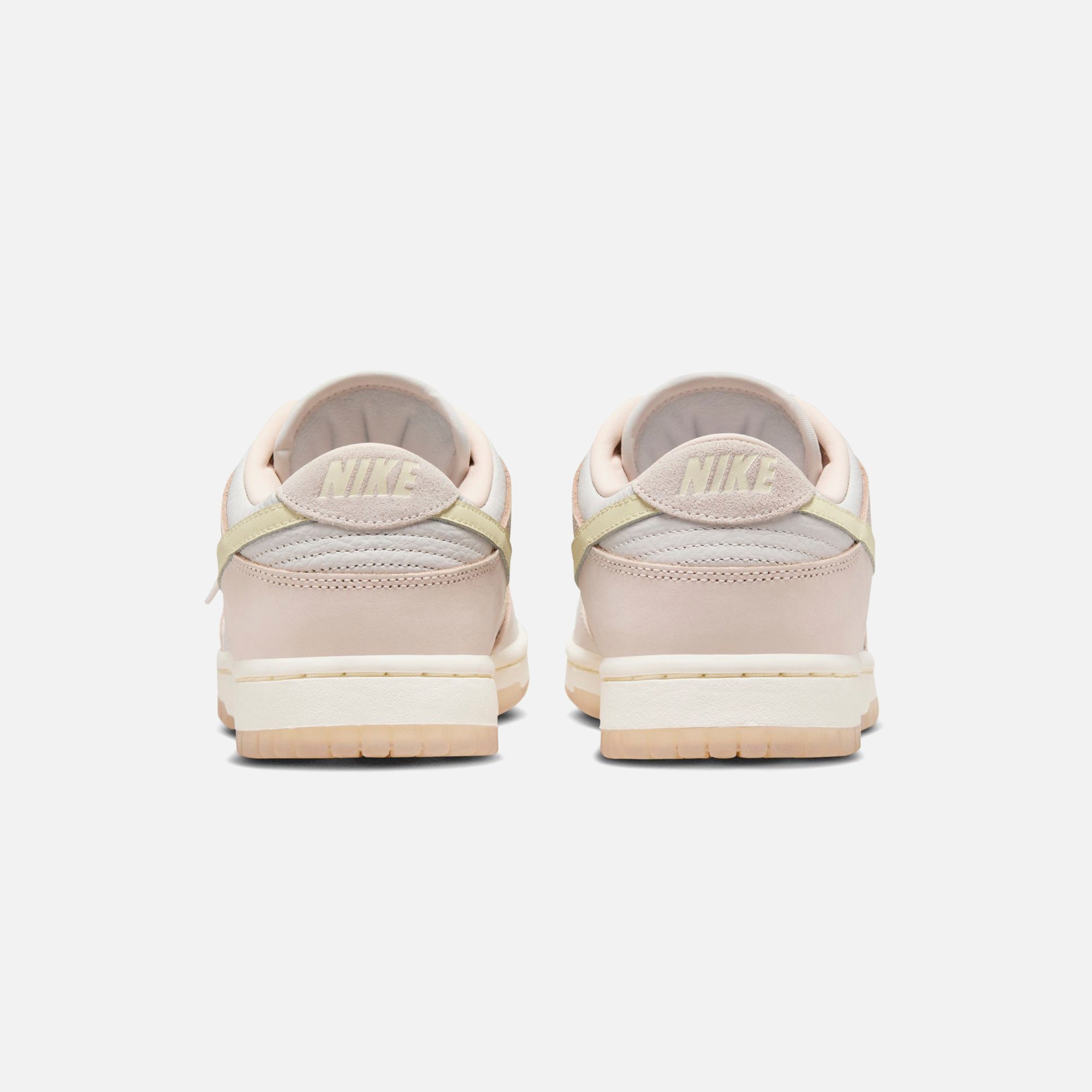 Nike WMNS Dunk Low PRM - Light Soft Pink / Coconut Milk