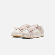 Nike WMNS Dunk Low PRM - Light Soft Pink / Coconut Milk