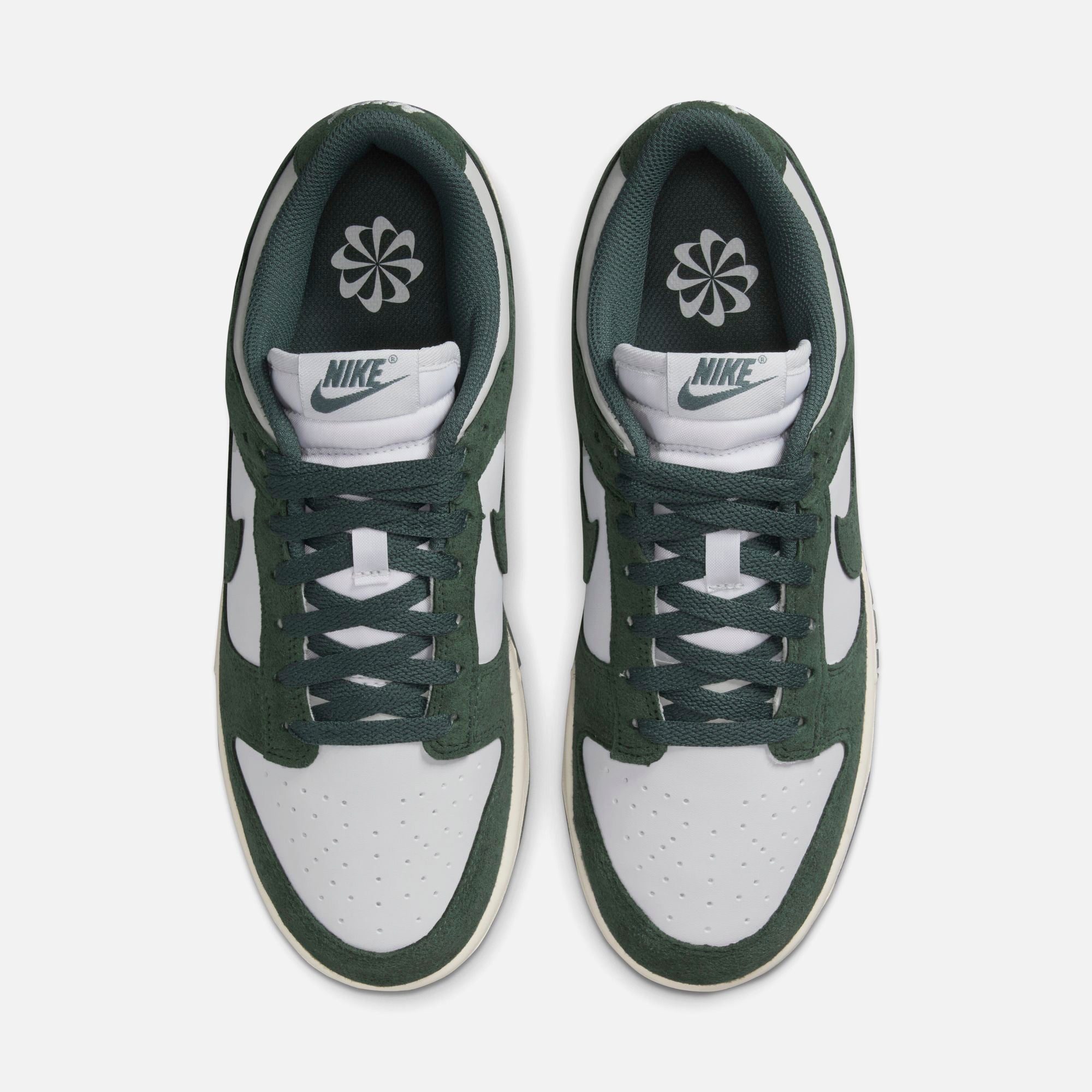 Nike Dunk Low - Photon Dust / Vintage Green / Sail / White