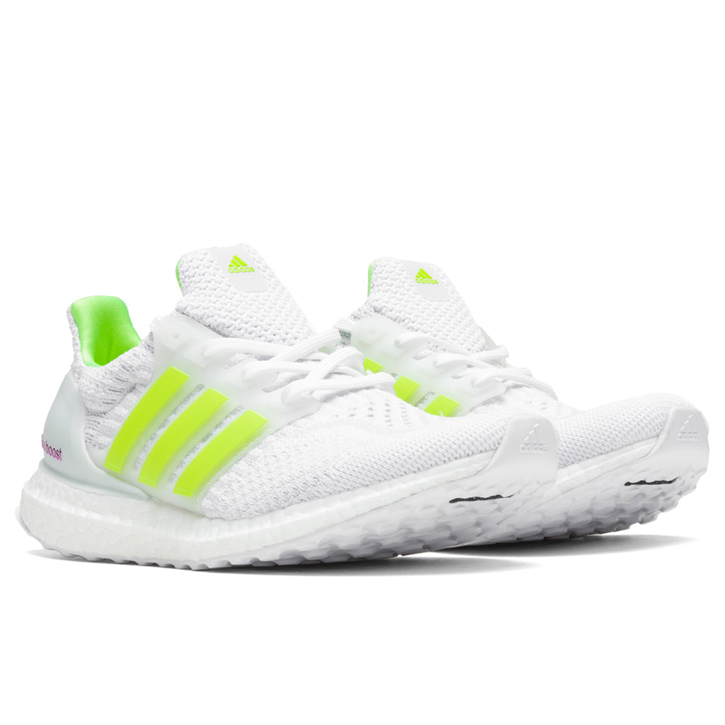 Adidas-Ultraboost-5.0-DNA-Womens---White-Signal-Green-G58760---12-02-2020---01-2.jpg