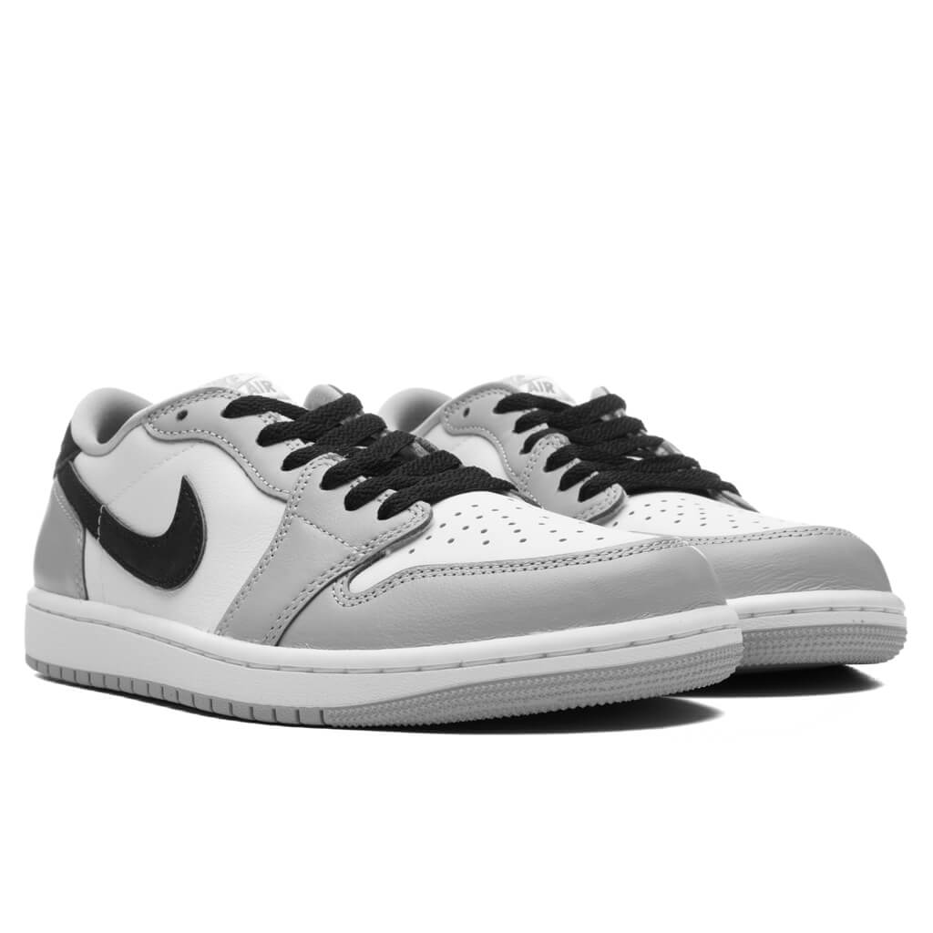 Air-Jordan-1-Low-OG---White-Black-Wolf-Grey-CZ0790-110---08-07-24---Feature--KN-4_bae90aaf-23f1-4a6f-9197-b4e9b9094a75.jpg