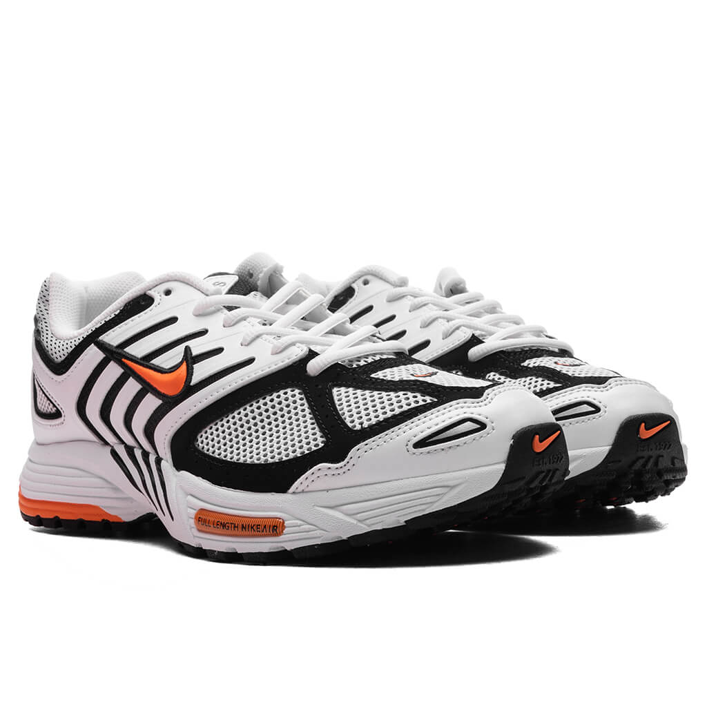 Air-Pegasus-2005---White-Safety-Orange-Black-HQ5403-103-02-11-25-Feature-KN-4_63eb2418-1c31-4ec7-98bd-8d0b664edad3.jpg