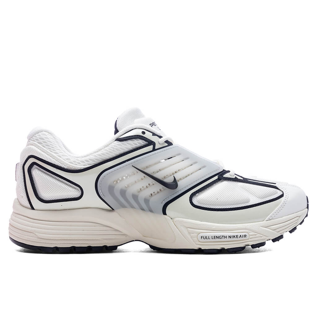 Air-Pegasus-Wave---Sail-Black-Coconut-Milk-IB0612-101---01-08-25---Feature--KN_21719c90-a855-4441-abc6-3b183b8be7b6.jpg