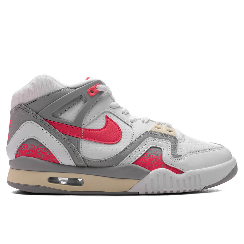 Air-Tech-Challenge-2---White-Racer-Pink-Light-Smoke-Grey-FZ9033-100-01-27-25-Feature-KN_12c96de6-2de9-488b-aa9e-9b8dbff5e204.jpg