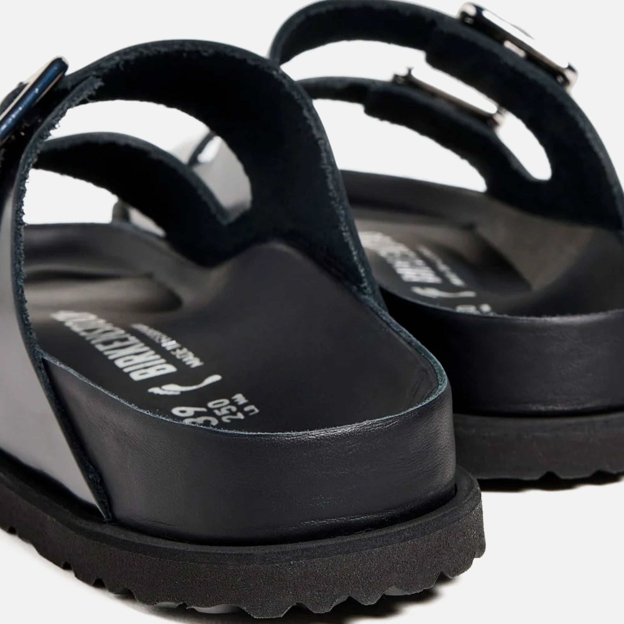 BR1026701Birkenstock1774ArizonaShinyLeatherBlackWmns_2.jpg