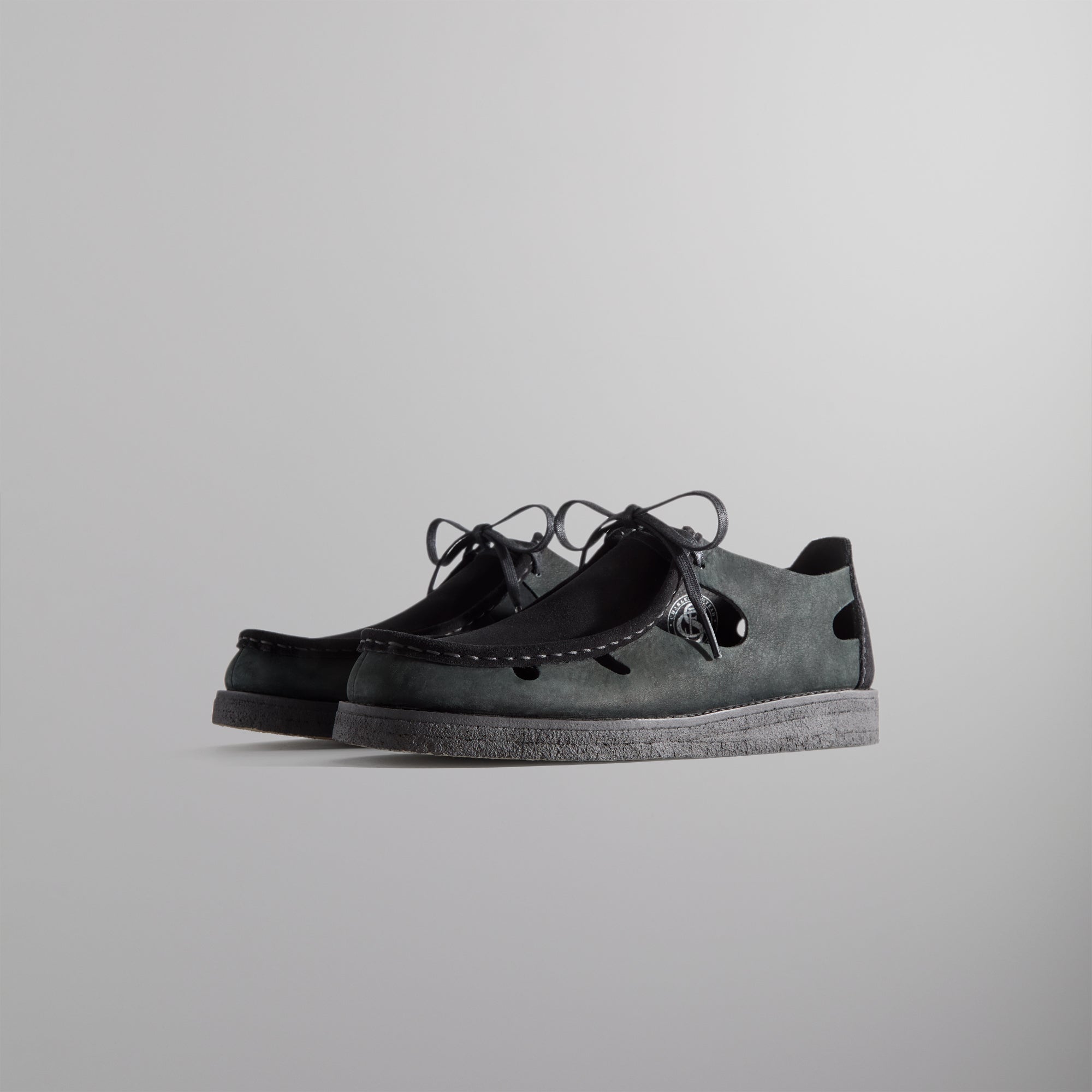 8th St by Ronnie Fieg for Clarks Originals Brixham - Black