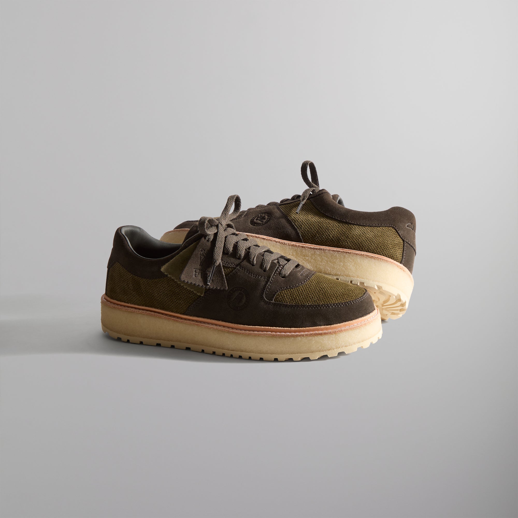 8th St by Ronnie Fieg for Clarks Originals Sandford 2 - Black Olive / Ivy Green