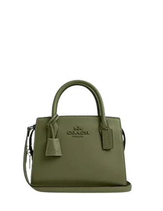 Coach-Andrea-Carryall-Bag-4-01_e3d8a1bd-3fca-46c4-9609-47a520226736.png