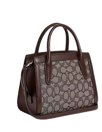 Coach-Andrea-Carryall-Bag-In-Signature-Jacquad-4-02.png