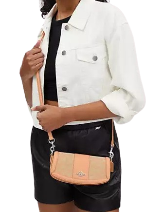 Coach-Andrea-Small-Shoulder-Bag-13-02.png