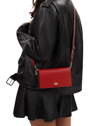 Coach-Anna-Foldover-Clutch-Crossbody-4-02_d3a78932-2977-4003-aeb4-5e7ee2dabcb8.png