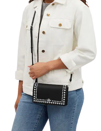 Coach-Anna-Foldover-Clutch-Crossbody-With-Rivets-4-02_101b7498-2eec-4b86-bd44-b78fffb62884.png