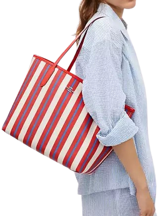 Coach-City-Tote-Bag-With-Stripe-Print-4-02.png