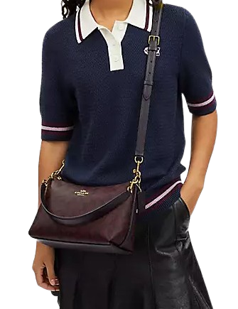 Coach-Clara-Shoulder-Bag-In-Signature-Canvas-4-02.png